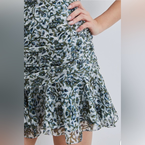 NWOT Veronica Beard Taras Mini Skirt in Off-White Multi; Size 2 - Picture 3 of 10